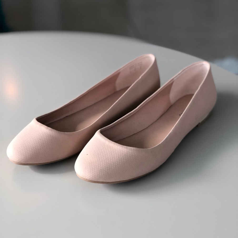 Textured Nude flats